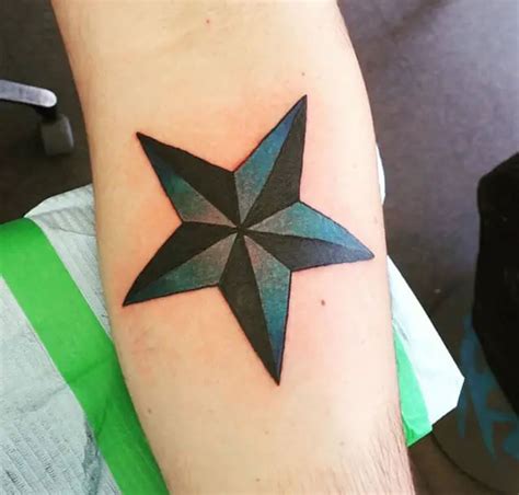 five point star tattoo meaning|5 Point Star Tattoo Meaning & Symbolism (Water)